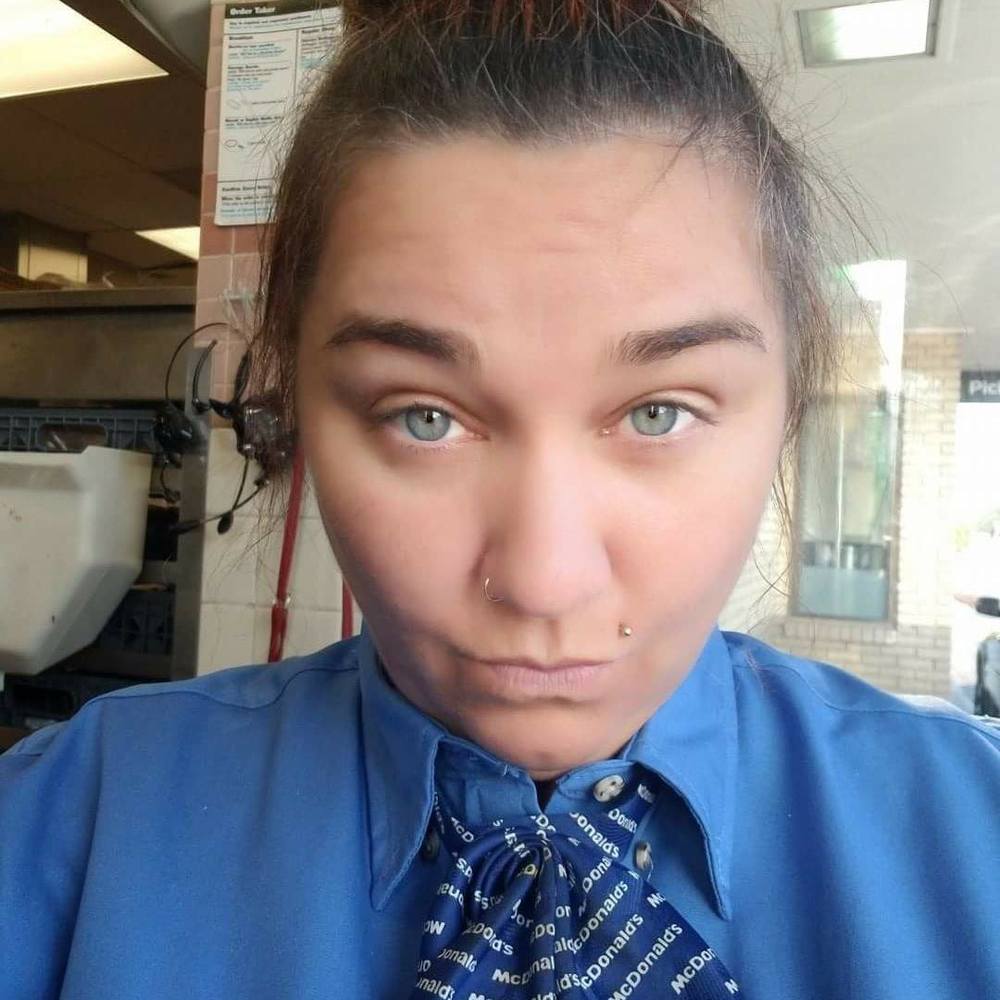 Meet your Posher, Tonya